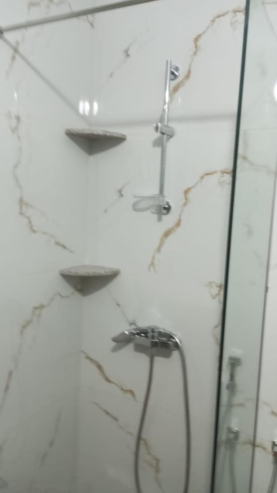 Primavera Apartments Sarandë エクステリア 写真