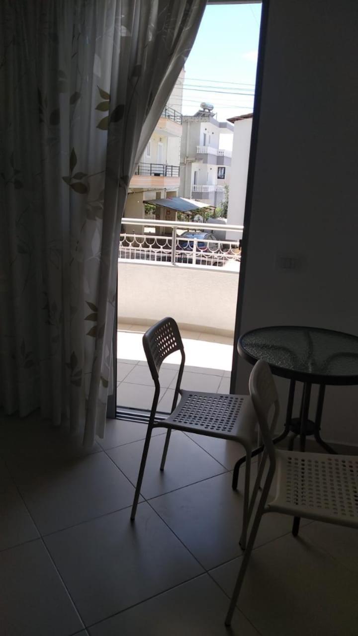 Primavera Apartments Sarandë エクステリア 写真