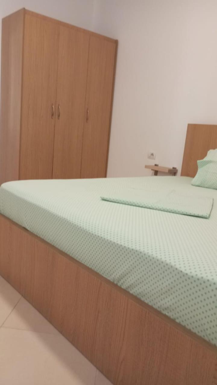 Primavera Apartments Sarandë エクステリア 写真