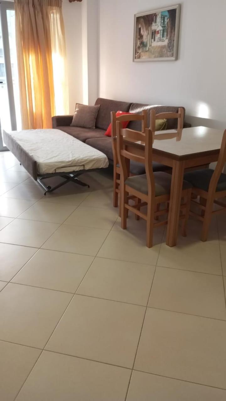 Primavera Apartments Sarandë エクステリア 写真